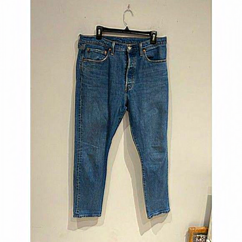 Levis 501 short‎ Skinny 6 button W32xL28